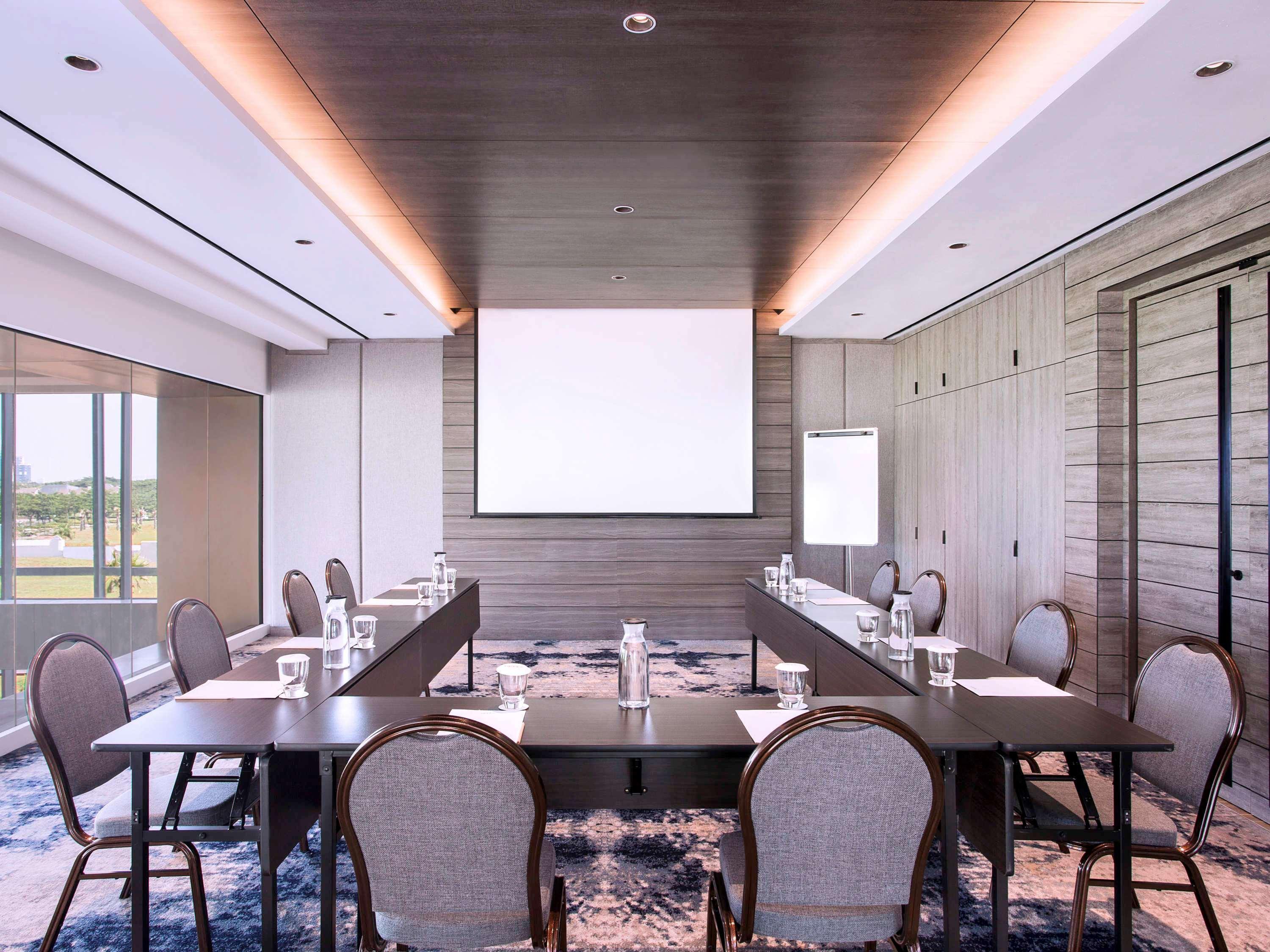 Mercure Tangerang Bsd City Exterior foto
